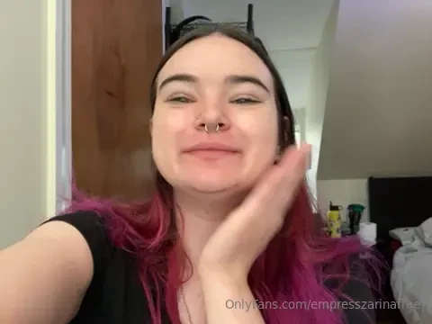 Going live while i get ready for the day gonna be playing truth or 