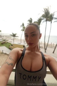 Vacation looks good on me part 5