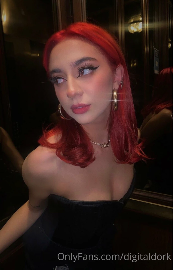 Your favorite fantasy right here 