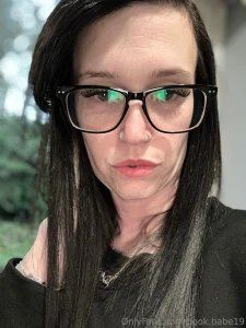 Want a free month on my vip page i ve got 1 more person i can share a