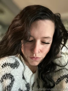 Happy sunday hope you re enjoying the day i m waiting for you to cum