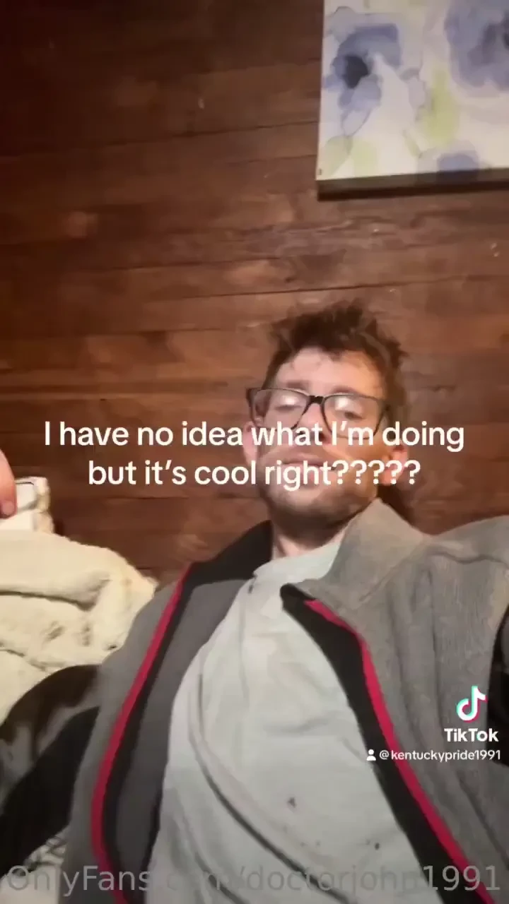 Follow me on til too just having a little fun shout out to my man 