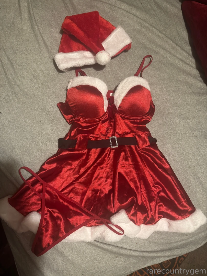 On the first day of christmas santa s little helper came to spicy 