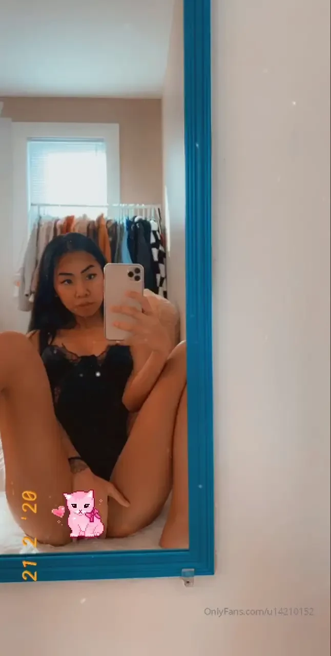 Cum play with my kitty 