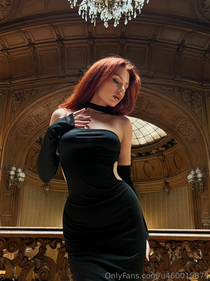 Putting on a tight dress always helps me feel more attractive 