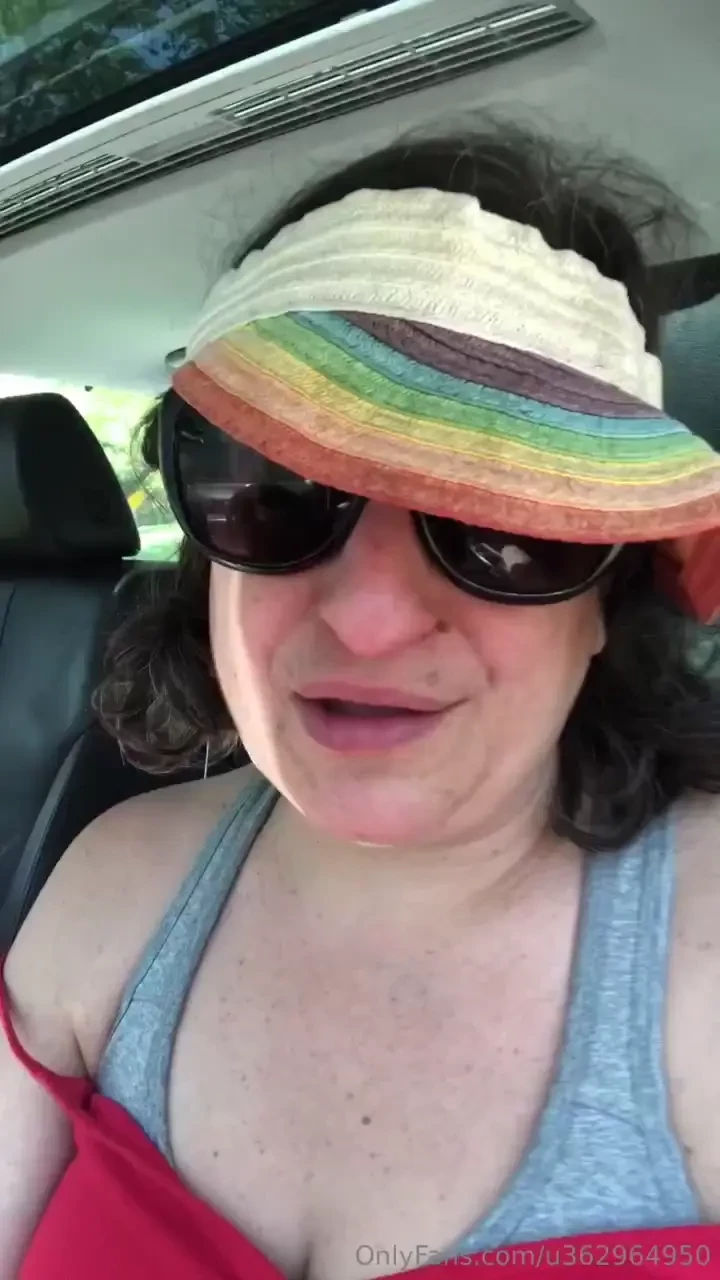 Just felt like playing with myself in the car 3 min pussy play in the 