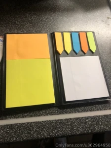 Free gift so cute i love post it s