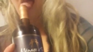 Any one else randomly crave menage a trois