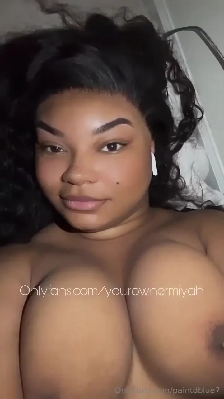 Hey babes first month 10 for the first 10 people only 6 spots left 