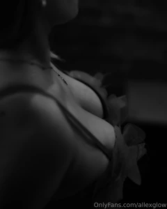 Today i have some new black and white shots for you i hope you like