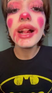 Endless clown throat