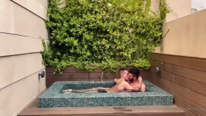 Axelmaxoficial if you like what you see help me to keep making more