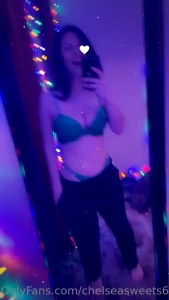 Who doesn t love dancing in the house tips get top priority loves