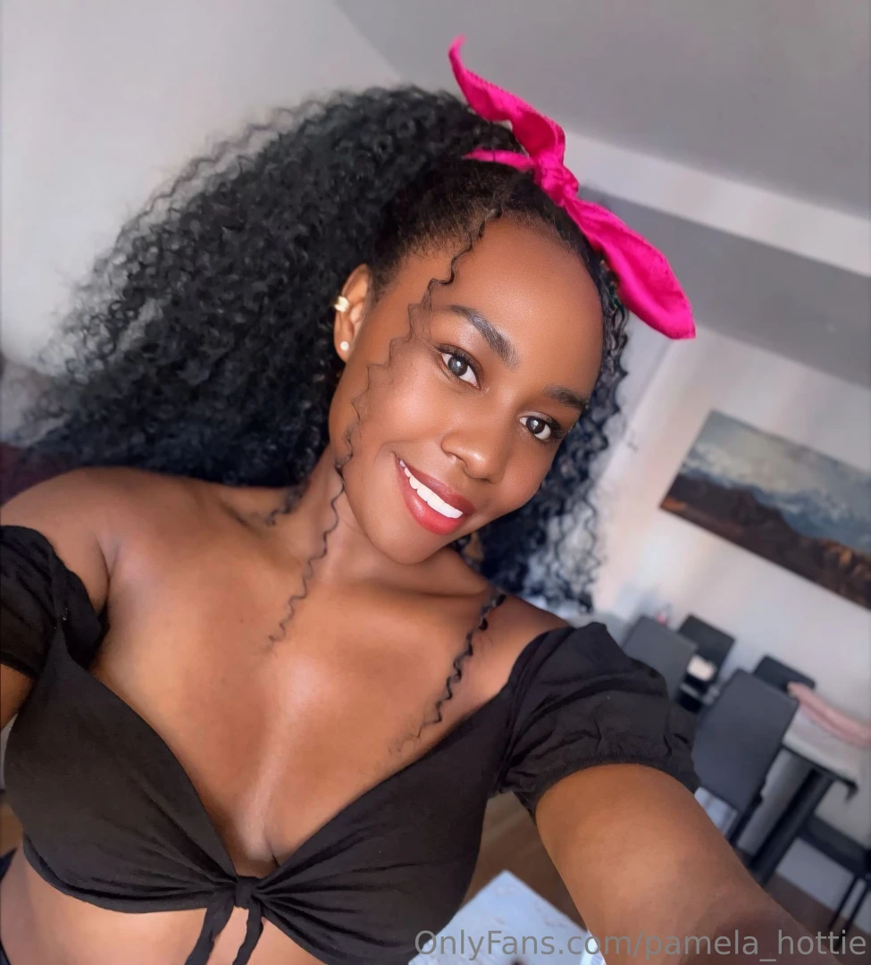 Pamela-hottie part 1 