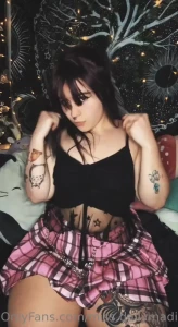 Be sure to dm for full uncensored videos part 2