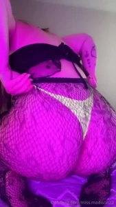 When we hit 700 subs i ll post a sex tape