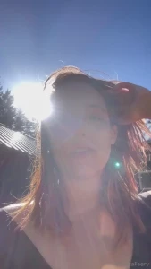 So happy for the sunshine kissing my lips