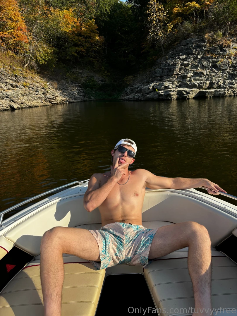 Hey guys your boy tuvi here i m going live right now you better catch 