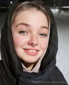 Don t miss lleeyyllaa my best friend loves to watch men cum she is part 65