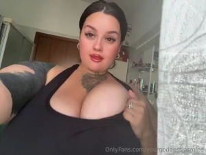 So i ve recorded the first clips with daddy stay tuned cause i ll drop