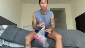 Damn think i can really get into these singlets love when you boys get