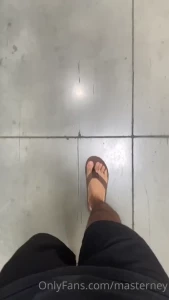 Some clips from the store today damn my feet look good in these flip