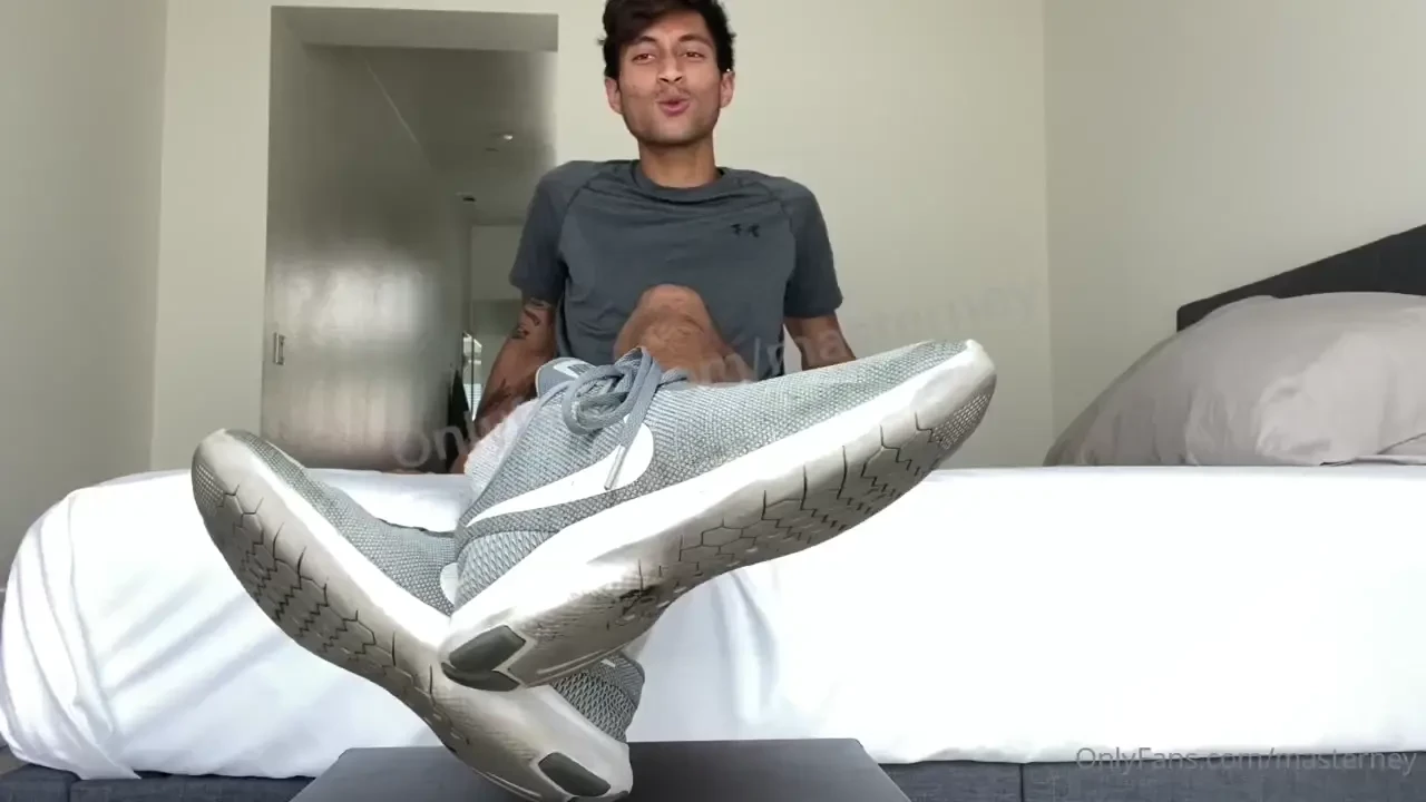 Off these gym shoes go to a very lucky boy who wants some sweaty rank 