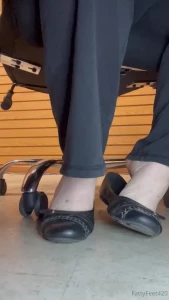 Black flats with that corn chippy aroma