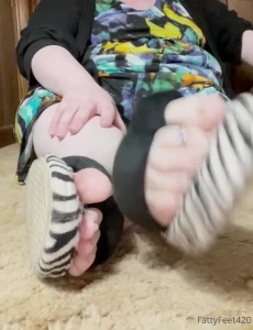 Get on the floor with me countdown included