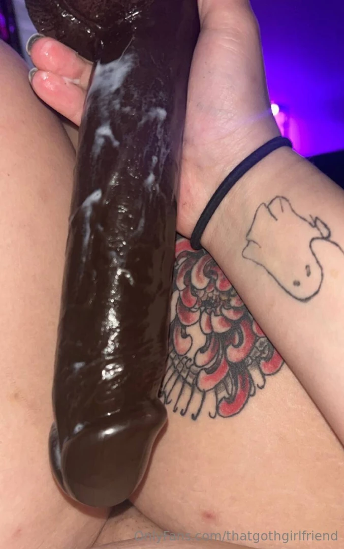 Bbc dildo fuck photo set there s a photo of my cum dripping out all 