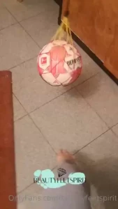 I want to kick your balls