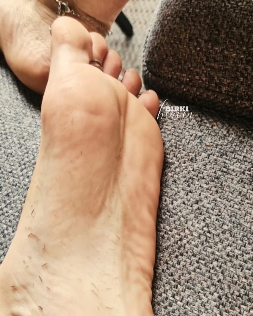 I uploaded a video of my extremely dirty feet yesterday a mixture of 