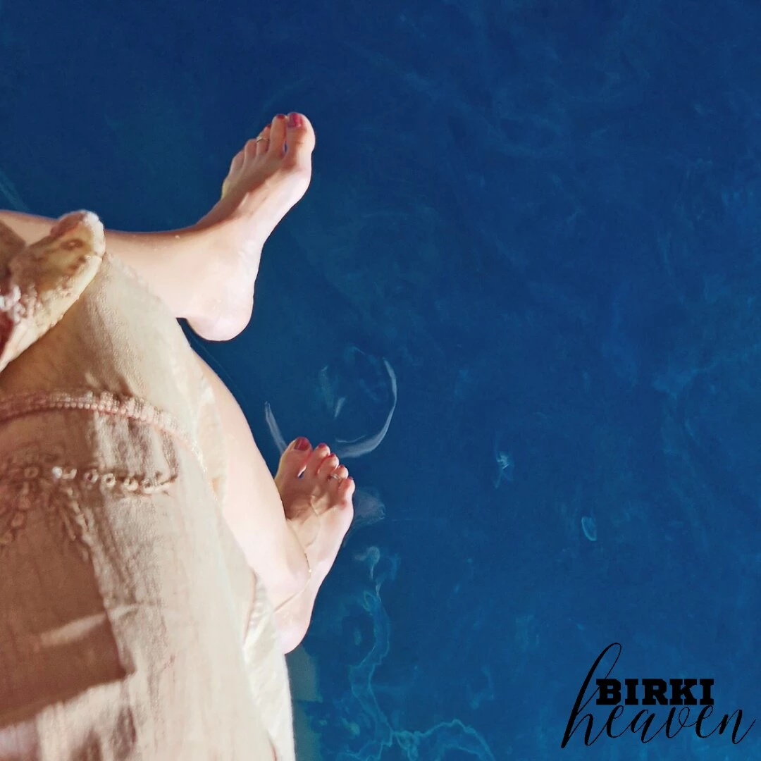 Deep blue water barfu feet f e barefeet lovefeet birkiheaven part 2 