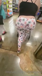 Catch me shopping and teasing ya