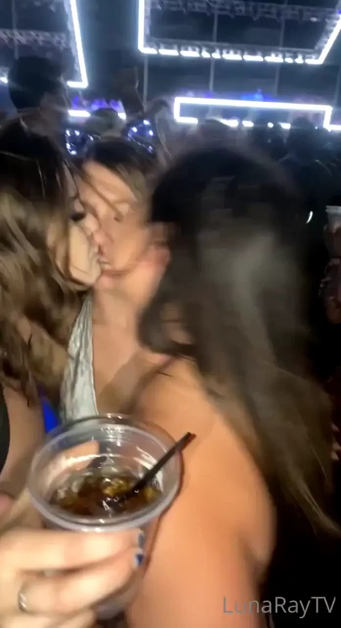 How ladies night started vs how it went 