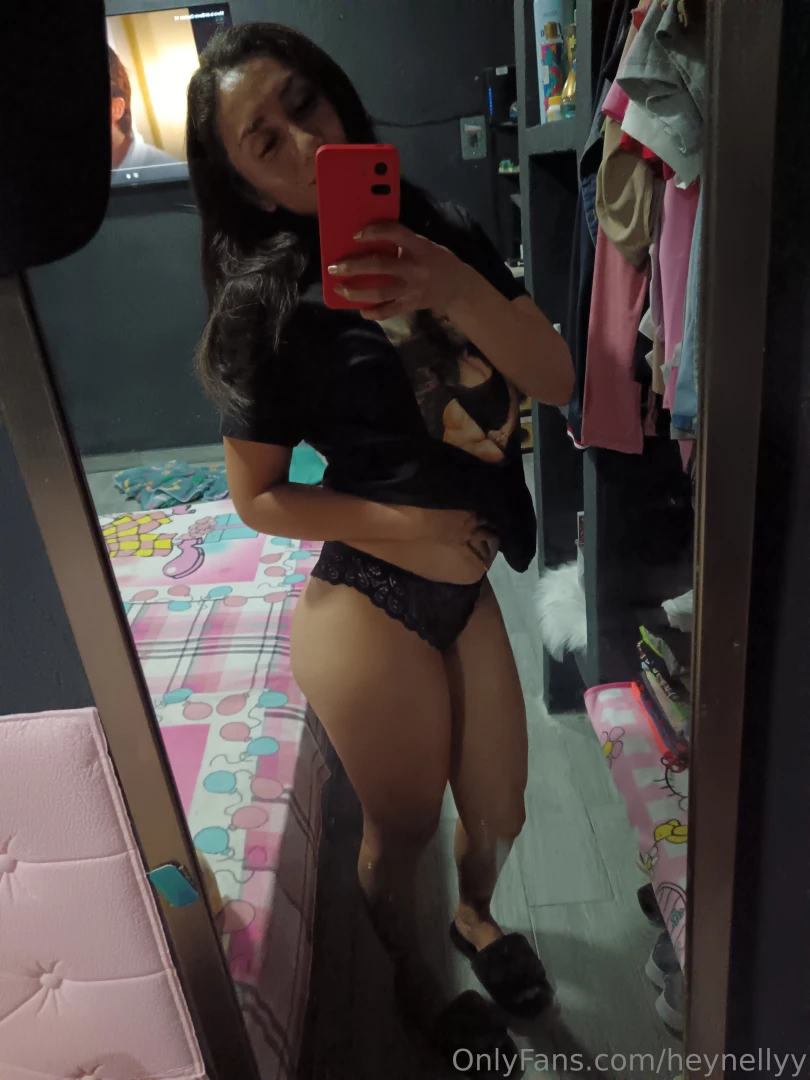 Should i be your good girl today or make you work for it tell me in 