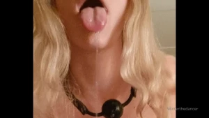 I made a gif frim my bdsm vid does it make you want to see it