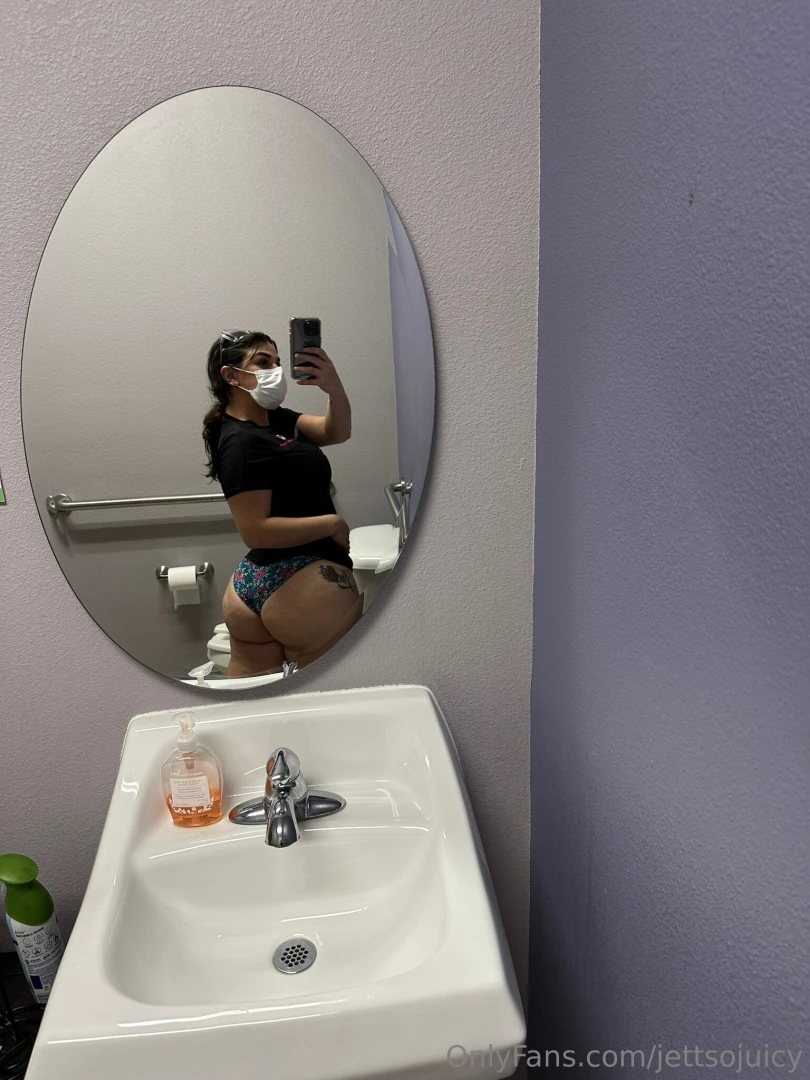 Late night shift part 1 