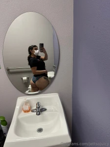 Late night shift part 1