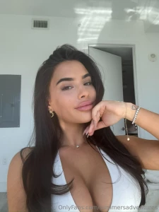 Give me a kiss part 117