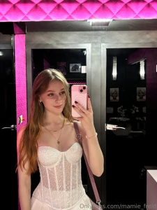 Elegance in every move in this white corset i feel both sophisticated