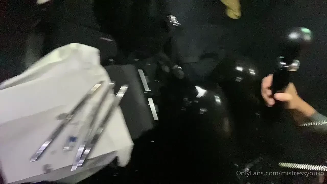 I had some fun in a car what would you do to entertain me in a car 