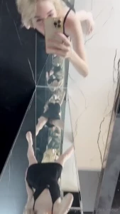 How i love to watch myself in the mirror