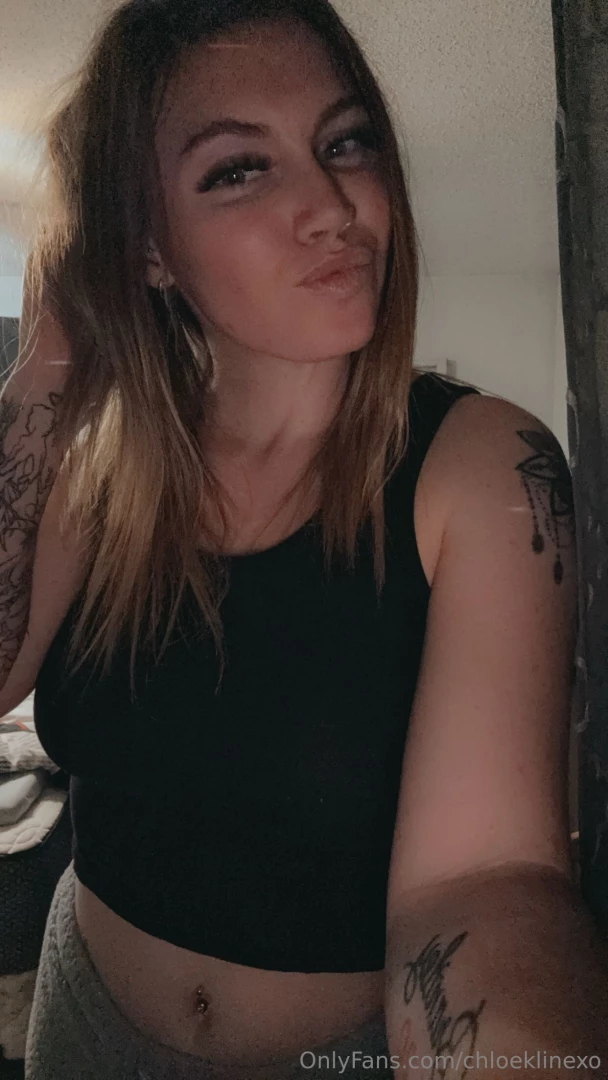 Pucker up caussse i kinda wanna kiss you 