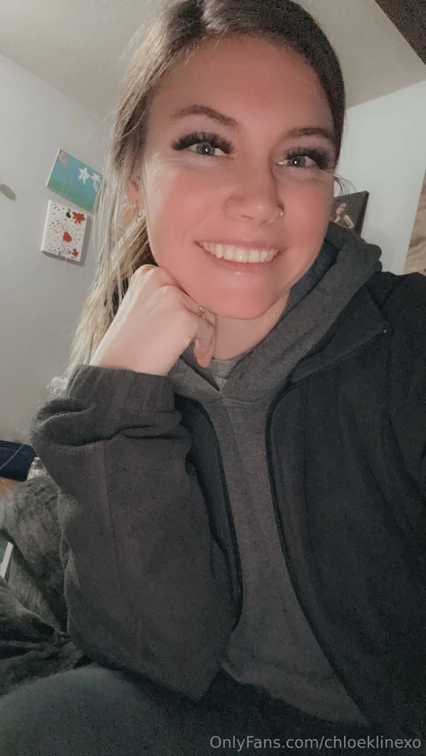 Hump day little selfie 