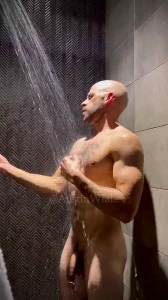 Legit can t shower in public without getting horny af what is this