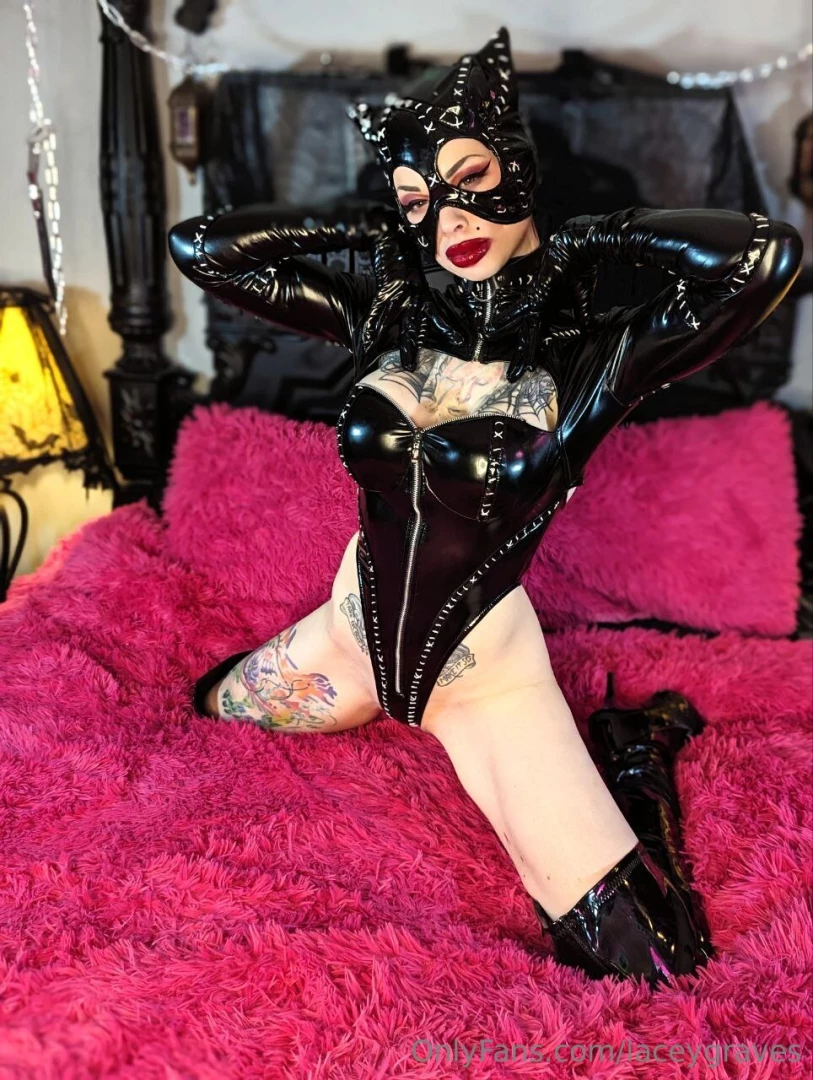 Maybe it s time to show you my wild side 