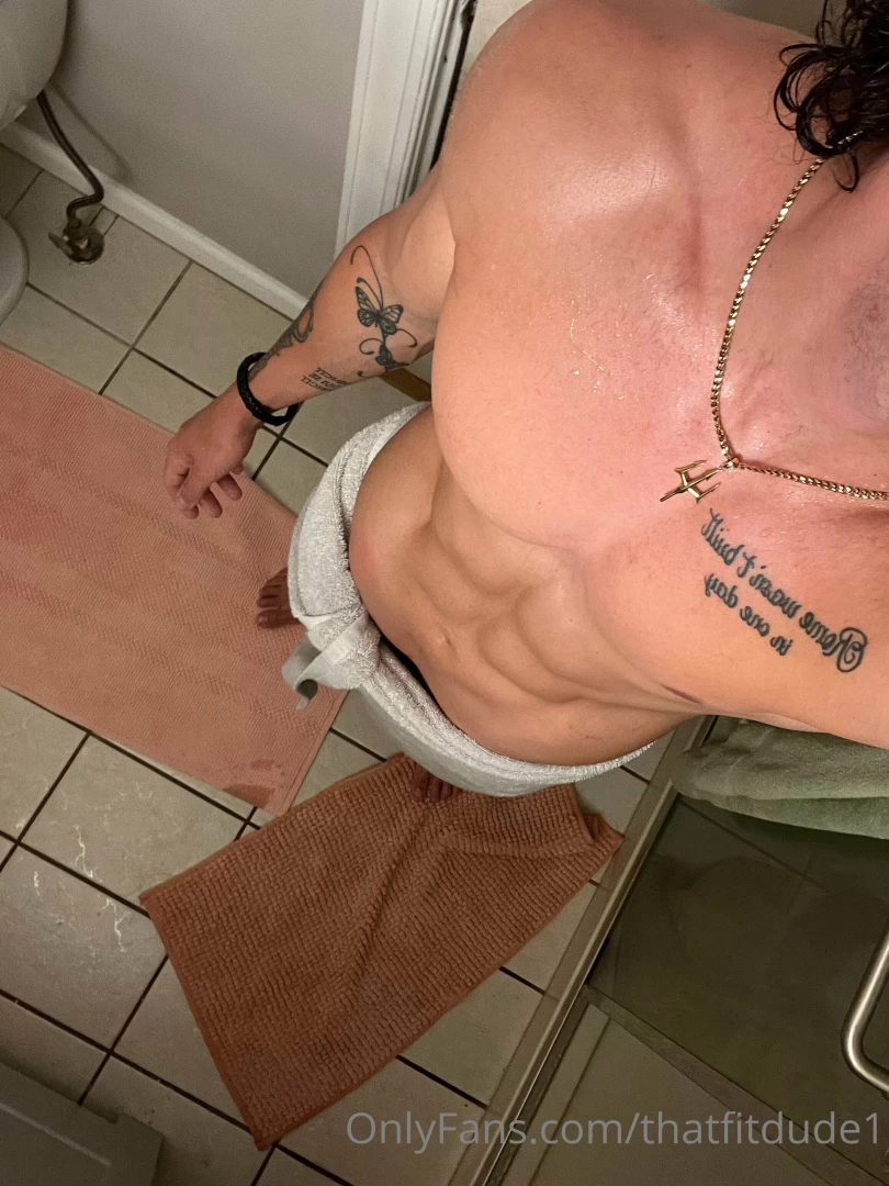 Snacks in the shower 