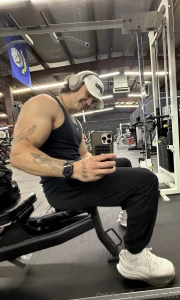 Don t let the pump distract you i m already thinking about how deep i