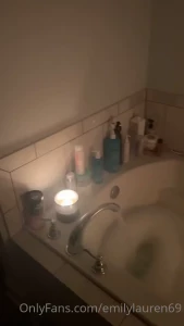 If you love feet esp really pretty well manicure toes check your